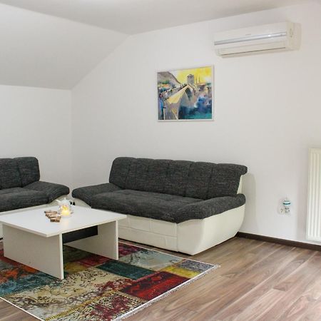 Apartman Nadja&Dani Кулен Вакуф Екстериор снимка