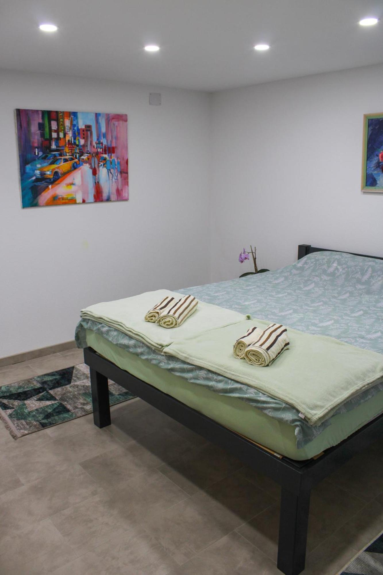 Apartman Nadja&Dani Кулен Вакуф Екстериор снимка
