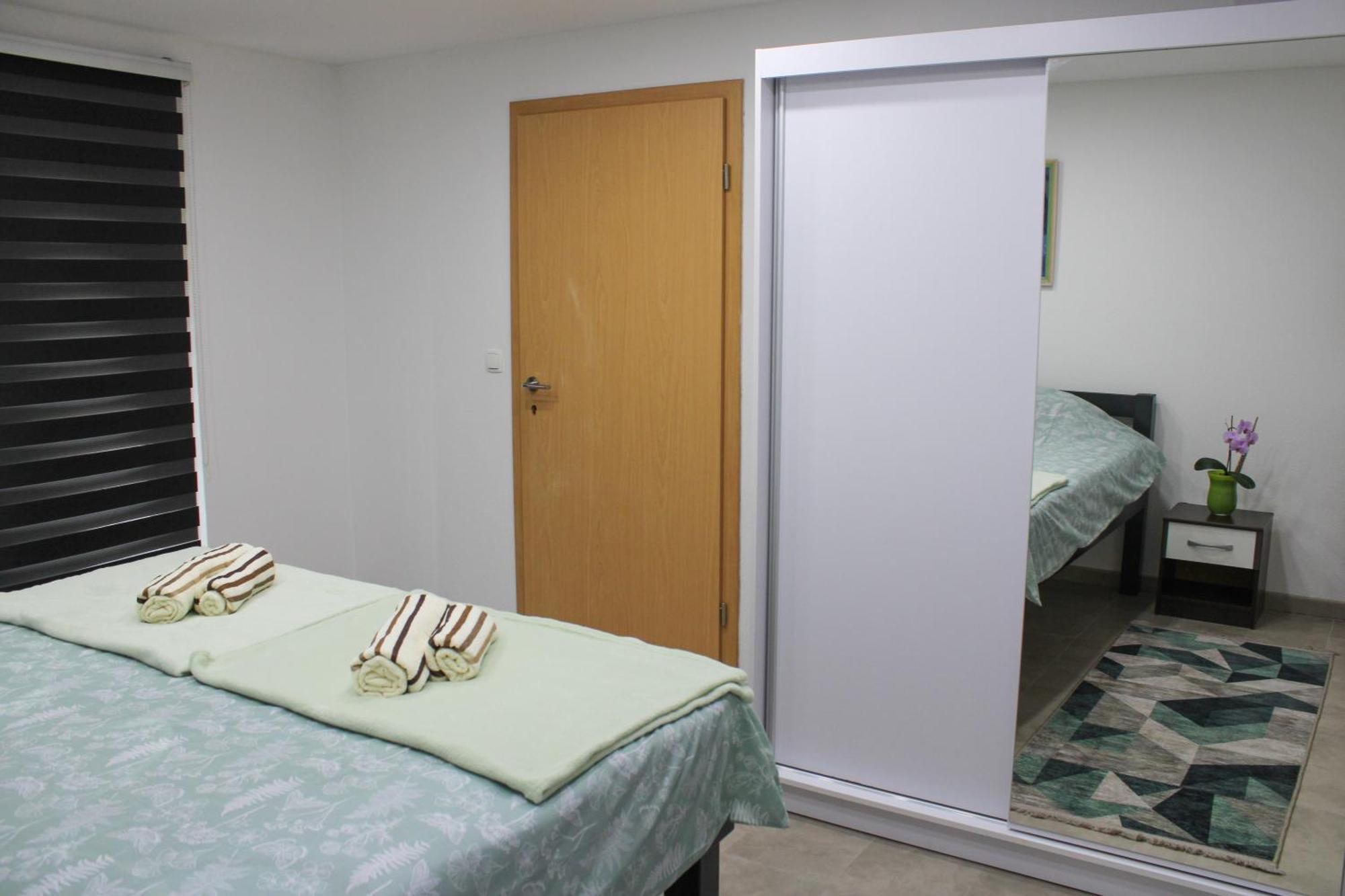 Apartman Nadja&Dani Кулен Вакуф Екстериор снимка